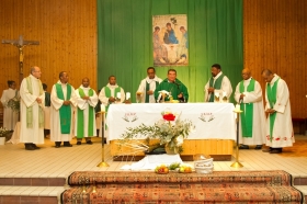 Famangian'i Arseveka Mgr Benjamin Ramaroson tao PARIS - Archidiocèse d'Antsiranana